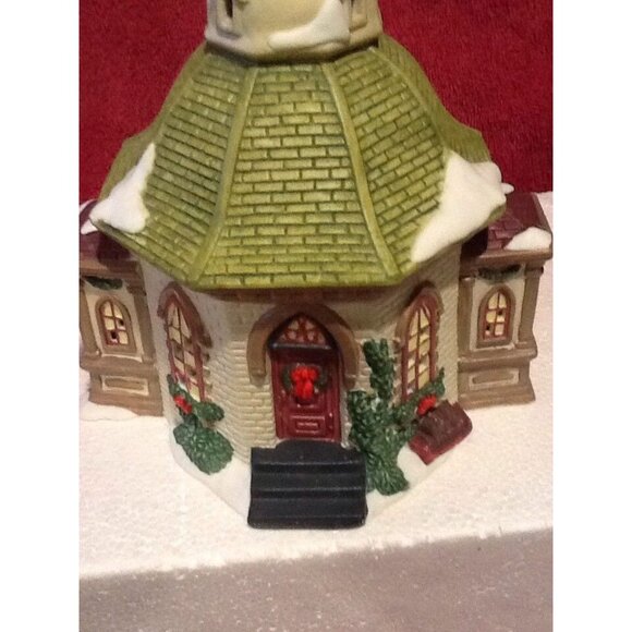 Santa's Workbench - Hope Chapel - 1999  - 479-3378 - Picture 6 of 8